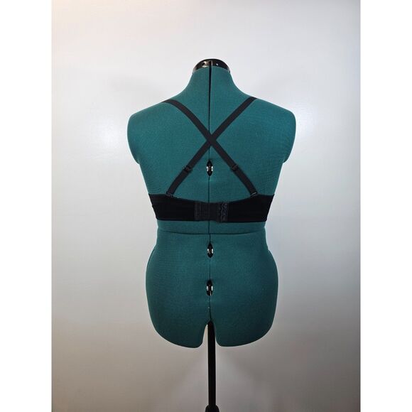 Maidenform Multi-Way Push-Up Bra - Picture 5 of 8